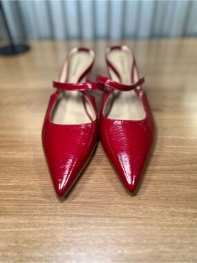 C. Paravano Red Patent Leather Pointed Toe Kitten Heel Slingback Size 39 (Helen)